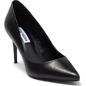 Steve Madden BNWOT "Luiza" black leather pointed toe heels classic